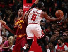 乐鱼体育app-英国乒乓球队鏖战中国乒乓球队，波尔关键制胜的简单介绍