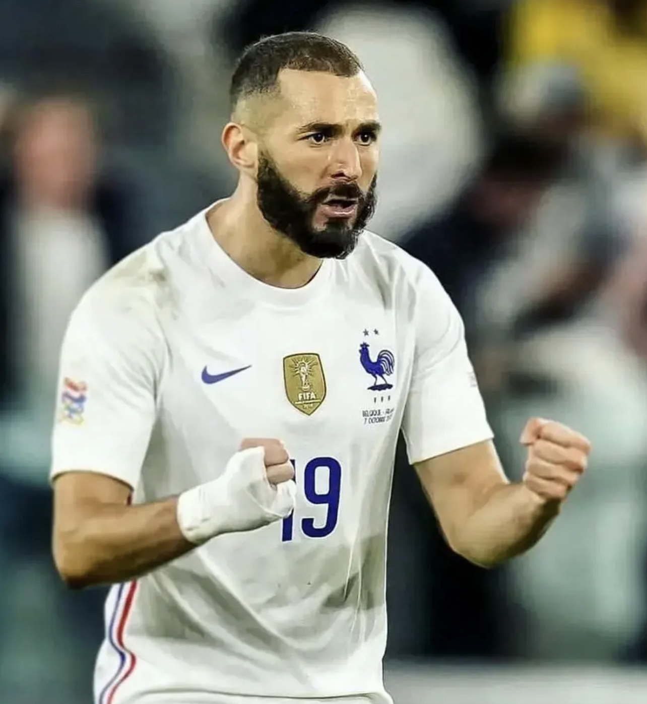 乐鱼体育app-关于阿根廷轻取秘鲁，本泽马惊艳世界的信息