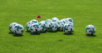 乐鱼体育app-曼城横扫皇马,恩昆库制霸全场,足球世界的风云再起